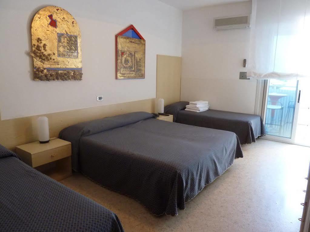 Nice Hotel Bibione Exterior foto